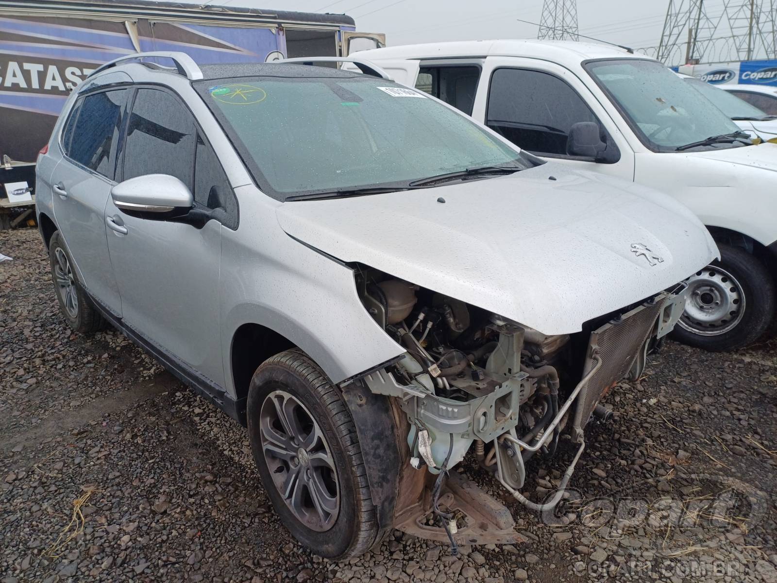 Veículo Peugeot 2008 PEUGEOT 2008 Griffe 1.6 16V VVT 2016 2017 em leilão