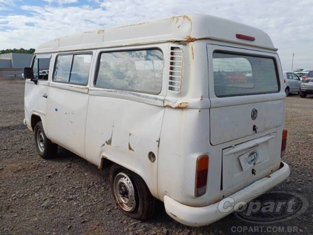 2013 VOLKSWAGEN KOMBI 