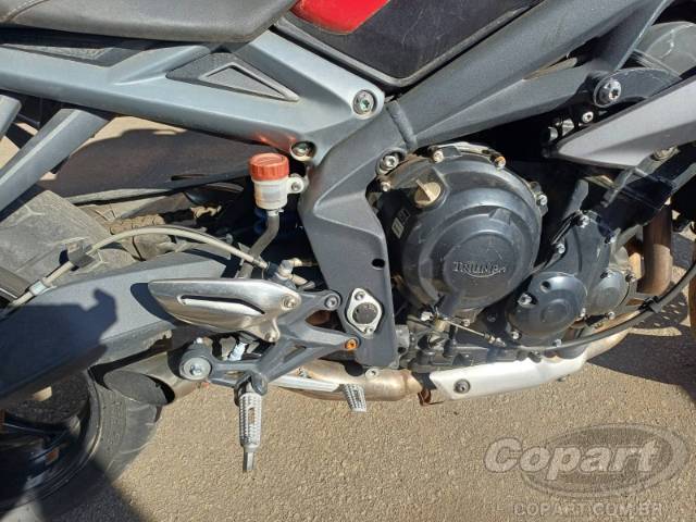 2015 TRIUMPH STREET TRIPLE 