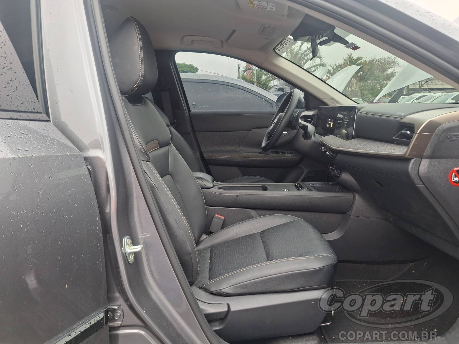 2026 NISSAN KICKS — foto 5 de 10