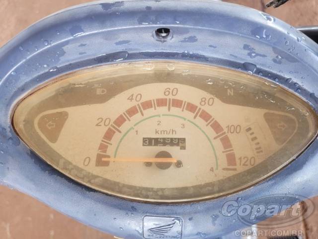2005 HONDA C 100 