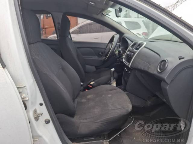 2018 RENAULT LOGAN 
