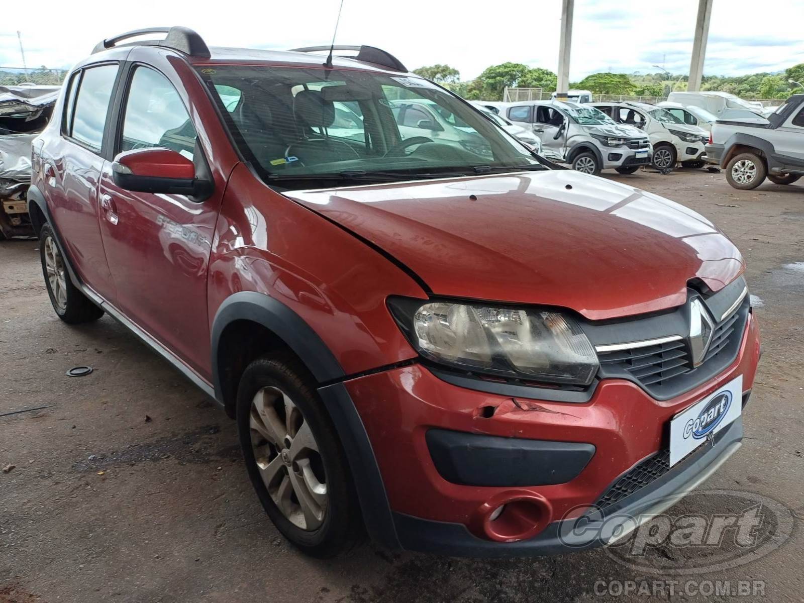 Veículo Renault Sandero RENAULT SANDERO STEPWAY EASYR 1.6 HI-POWER 2015 2015 em leilão