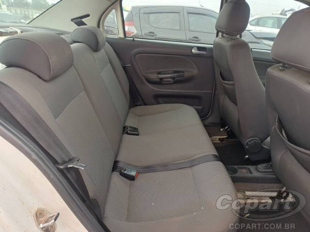 2012 VOLKSWAGEN VOYAGE 