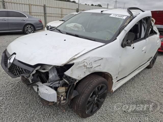 2016 RENAULT SANDERO 