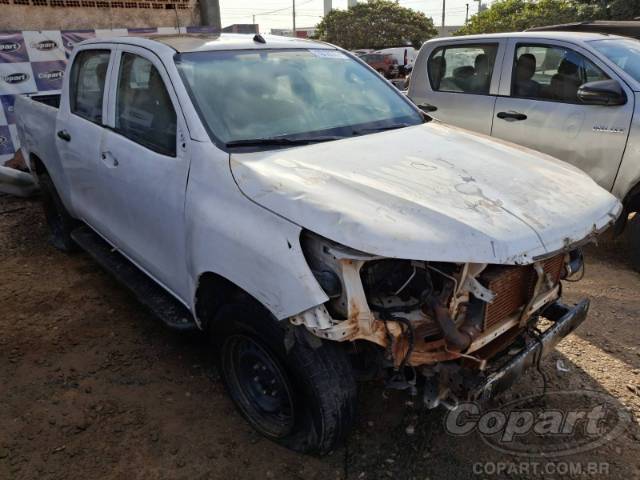 2020 TOYOTA HILUX CD 
