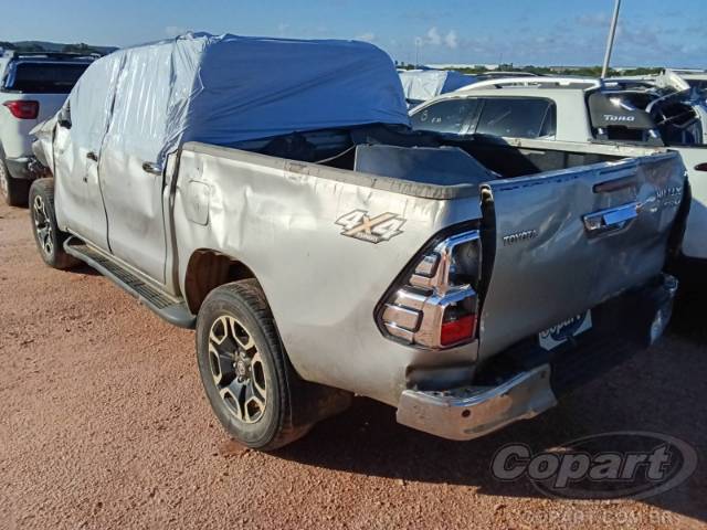 2024 TOYOTA HILUX CD 
