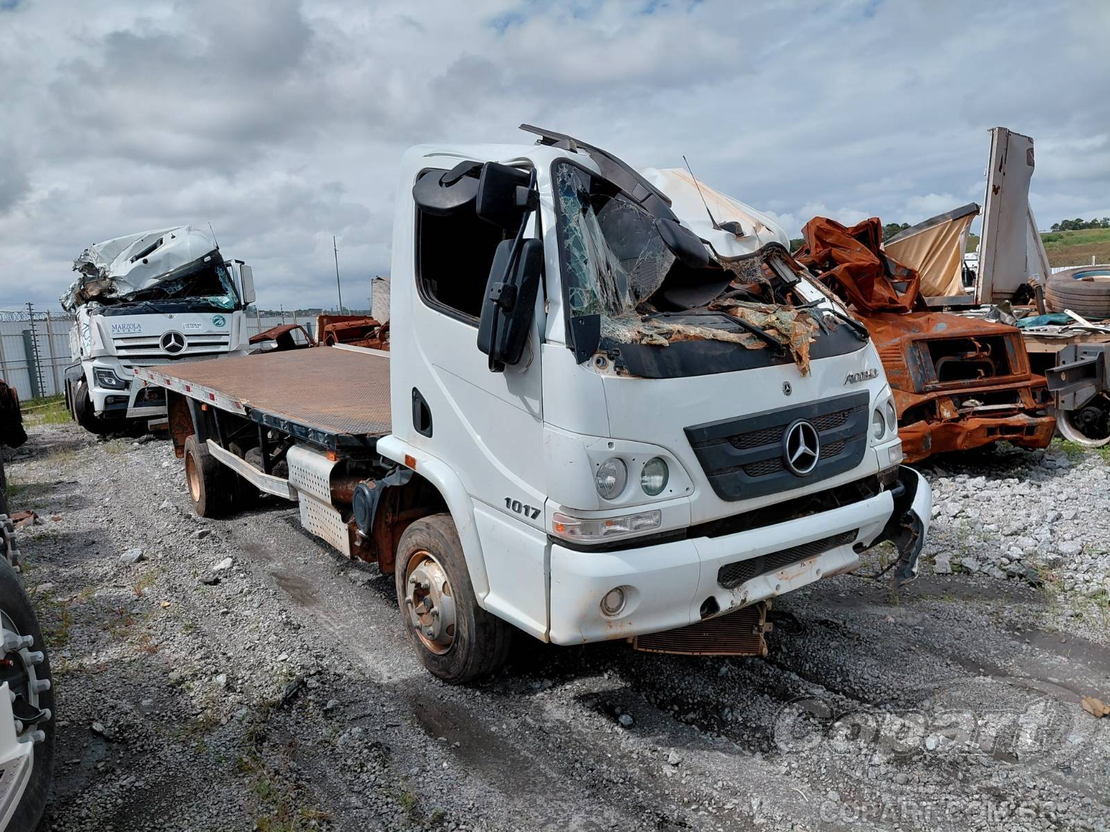 Mercedes-Benz Accelo 2025