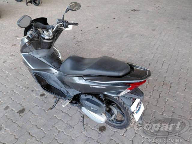 2017 HONDA PCX 
