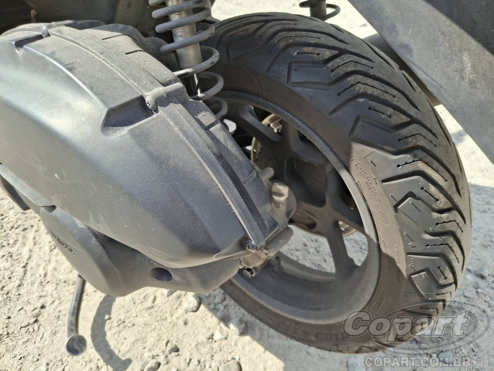 Foto 8 de 10: 2022 YAMAHA NMAX