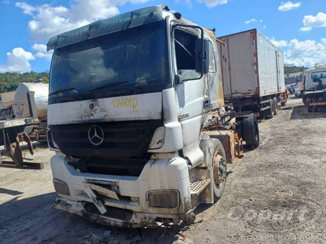 2010 MERCEDES BENZ AXOR 
