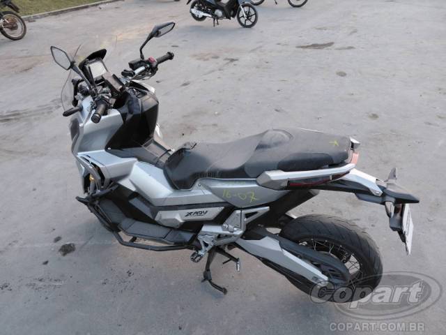2017 HONDA X-ADV 