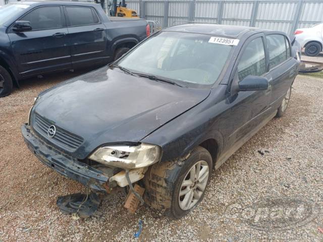 2000 CHEVROLET ASTRA SEDAN 