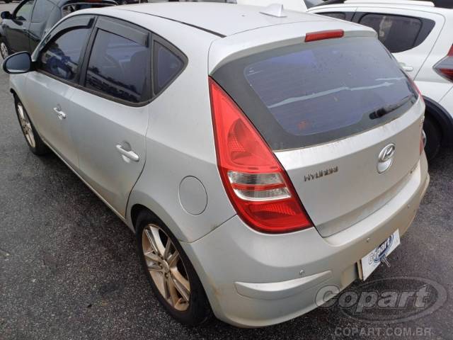 2011 HYUNDAI I30 