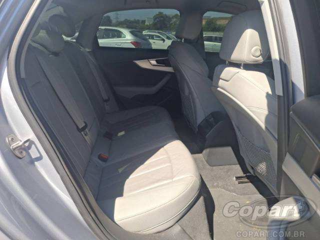 2016 AUDI A4 