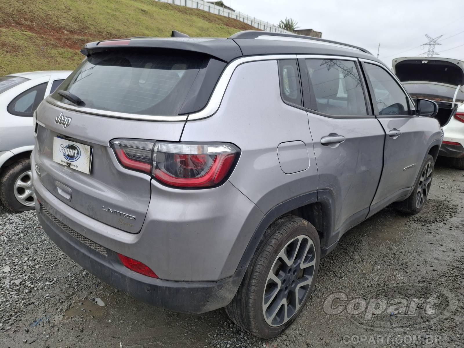2021 JEEP COMPASS — foto 4 de 15