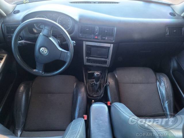 2010 VOLKSWAGEN GOLF 