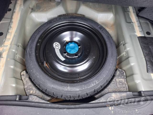 2024 TOYOTA YARIS SEDA 