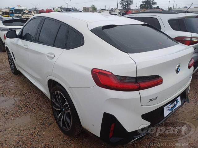 2022 BMW X4 