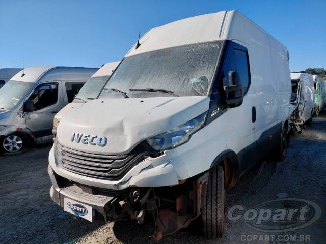 2024 IVECO DAILY 