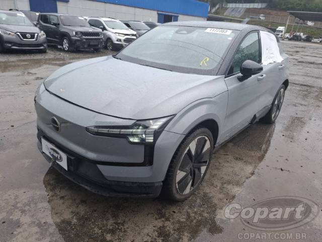 2024 VOLVO EX30 