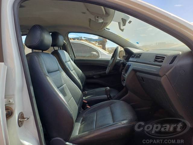 2019 VOLKSWAGEN VOYAGE 