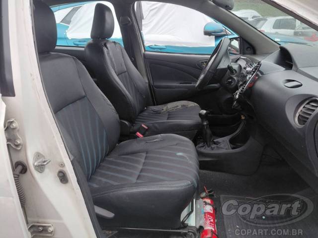 2016 TOYOTA ETIOS SEDA 