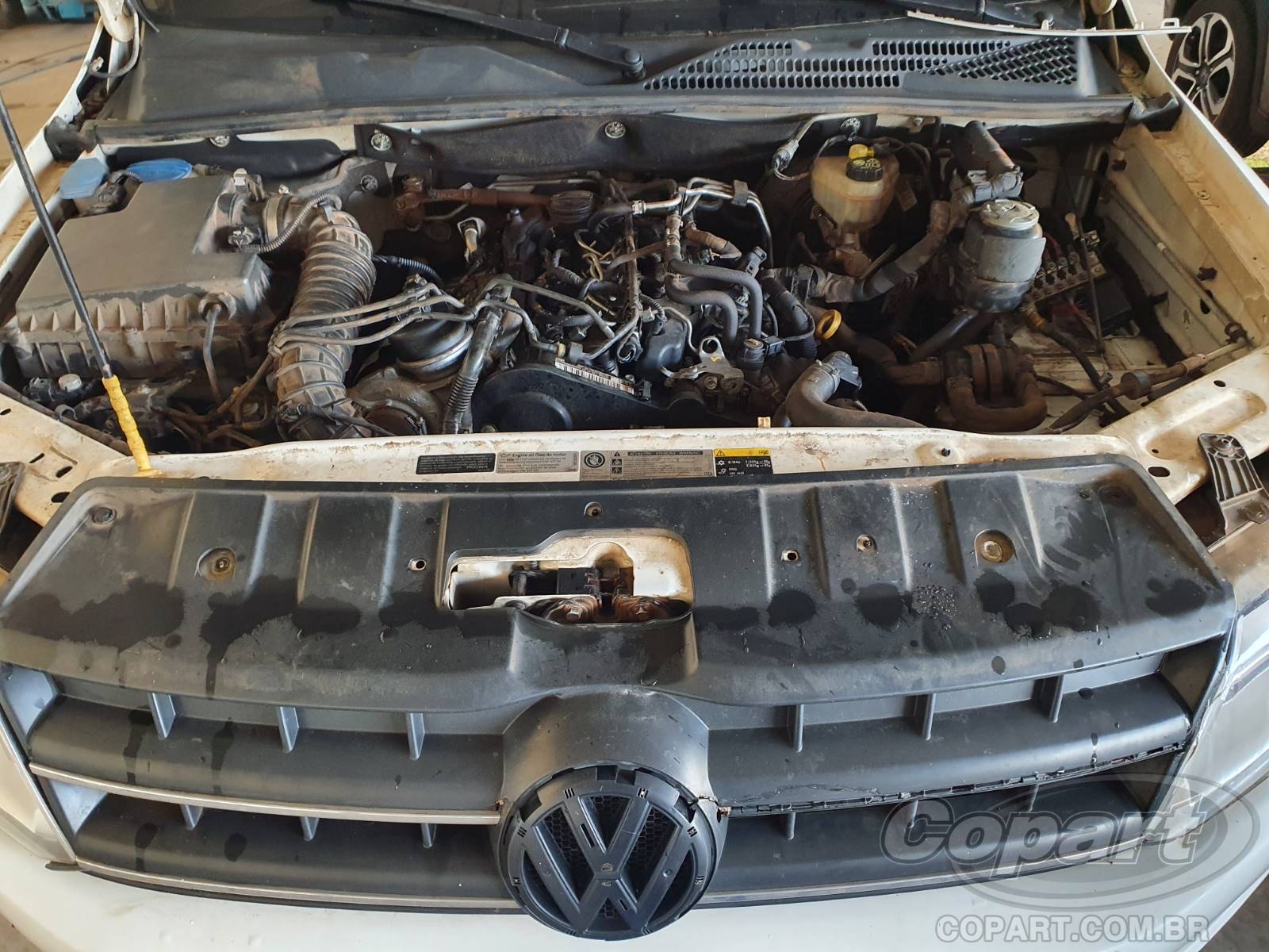 Foto 7 de 10: 2016 VOLKSWAGEN AMAROK AMAROK TRENDLINE 4MOTION 2.0 TDI BITURBO