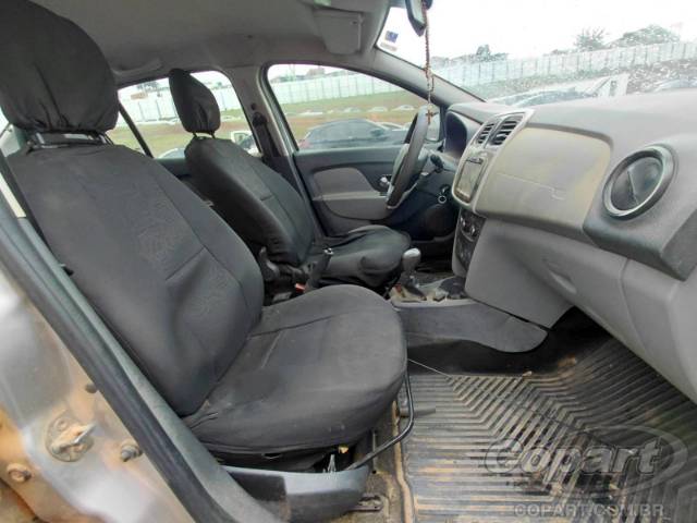 2016 RENAULT LOGAN 