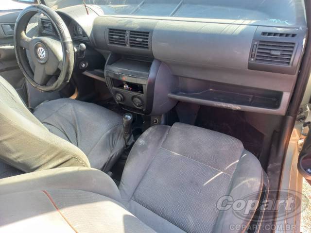 2009 VOLKSWAGEN FOX 