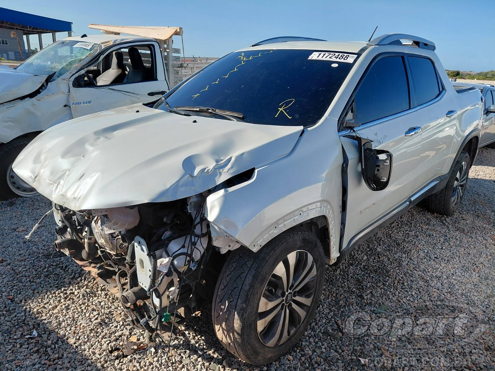 Foto 2: 2023 FIAT TORO