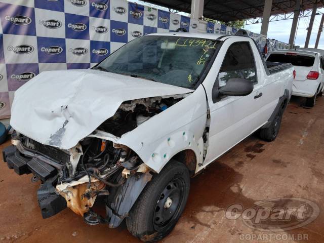 2015 FIAT STRADA 