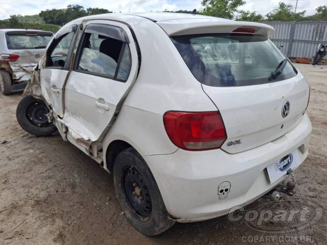 2015 VOLKSWAGEN GOL 