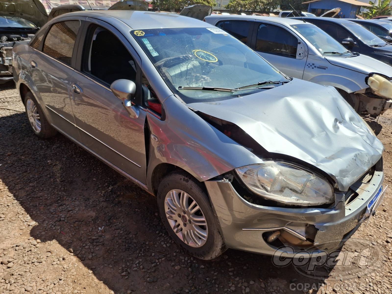 FIAT LINEA ESSENCE 1.8 16V E.TORQ FLEX 2011/2012