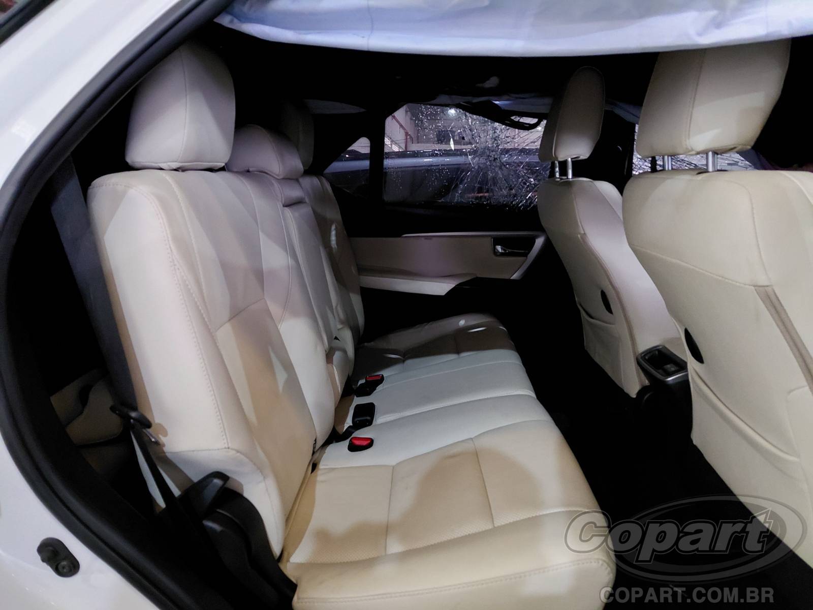 Foto 6 de 10: 2024 TOYOTA SW4