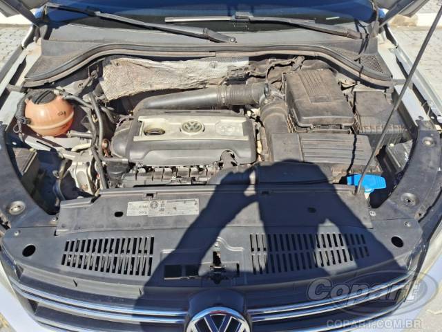 2012 VOLKSWAGEN TIGUAN 
