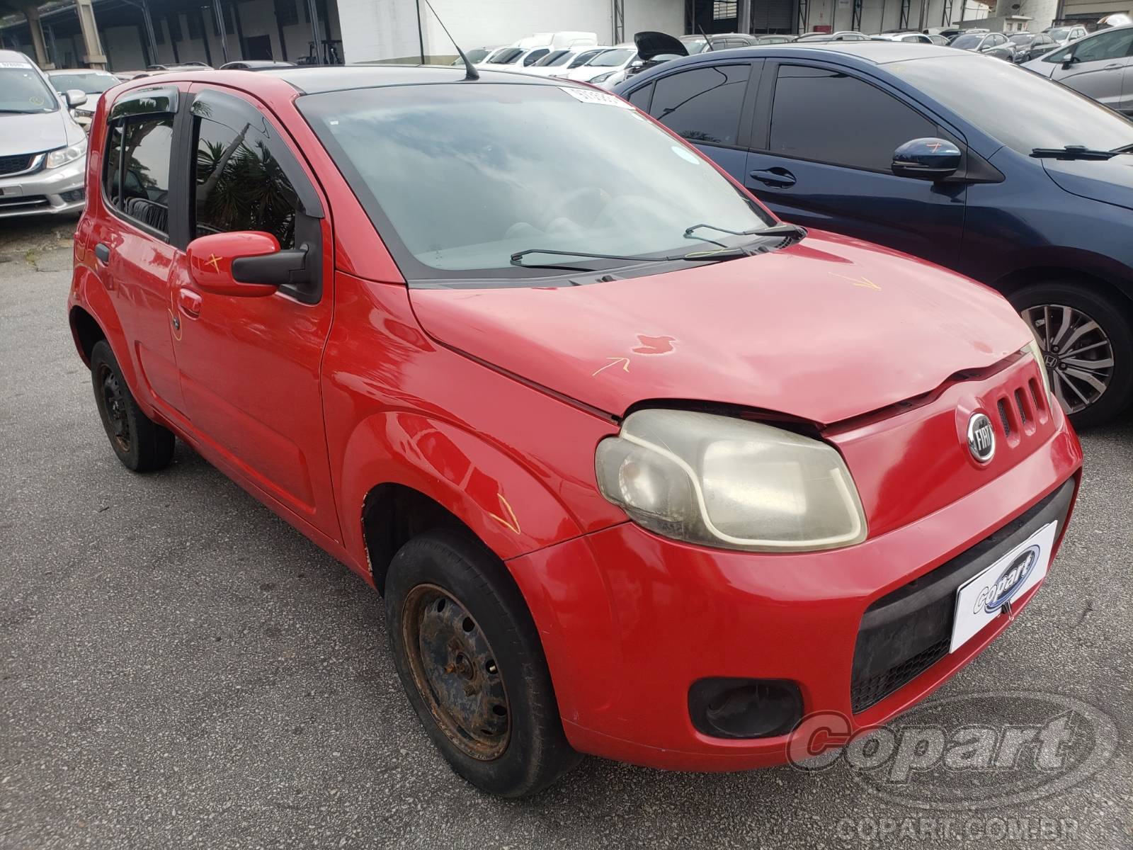 Fiat Uno Vivace 1.0 Evo 2011 Pequena Monta Roubado