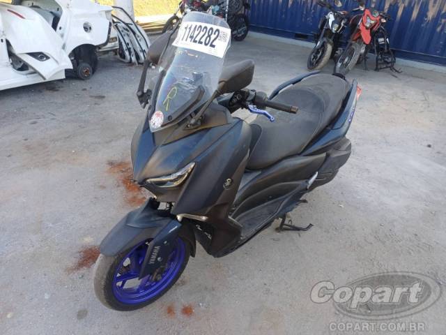 2023 YAMAHA XMAX 
