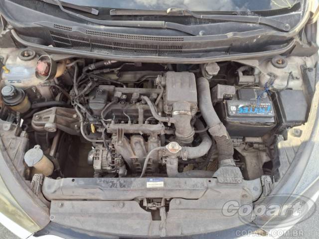 2015 HYUNDAI HB20 