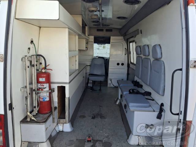 2004 MERCEDES BENZ SPRINTER 
