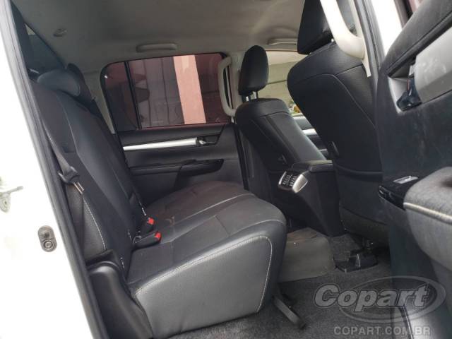 2024 TOYOTA HILUX CD 