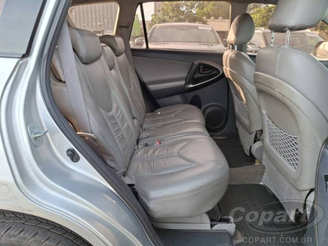 2011 TOYOTA RAV4 