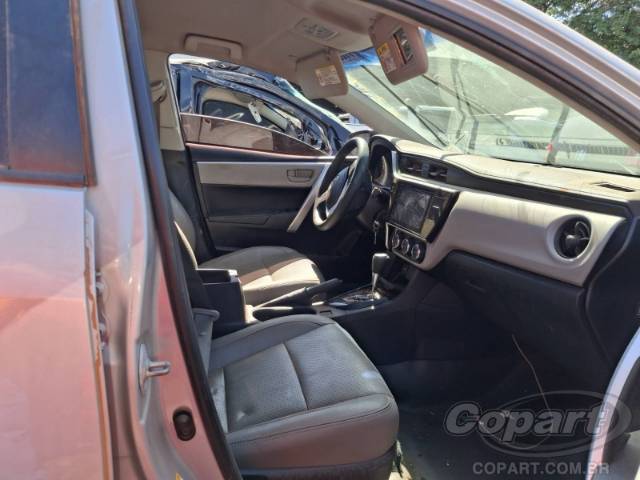2019 TOYOTA COROLLA 