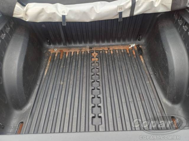 2017 VOLKSWAGEN SAVEIRO CD 