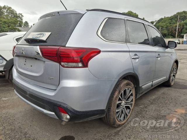 2016 MITSUBISHI OUTLANDER 