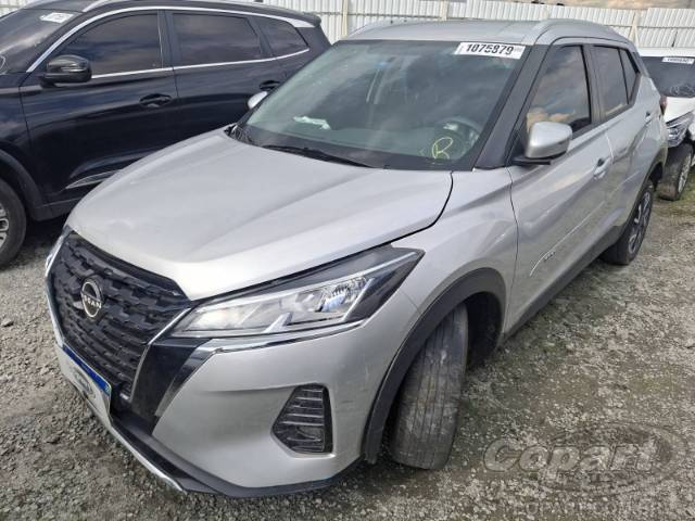2024 NISSAN KICKS 