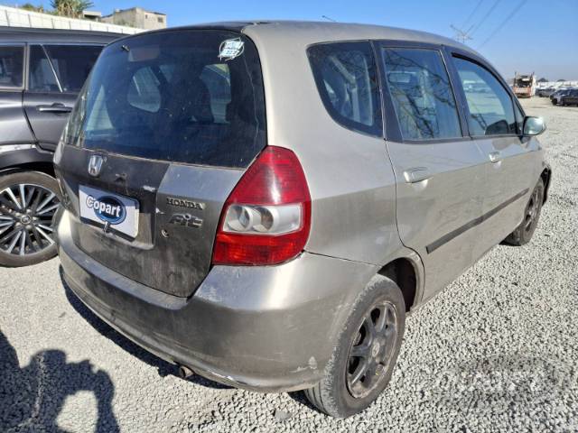 2004 HONDA FIT 