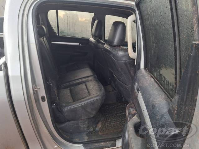 2017 TOYOTA HILUX CD 