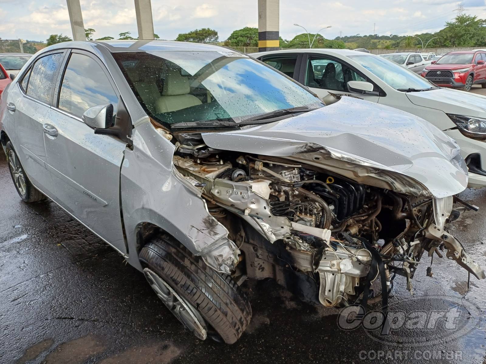 Veículo Toyota Corolla Toyota Corolla Altis 2.0 16V Dual VVT-i 2017 Colisão Média Monta 2017 em leilão