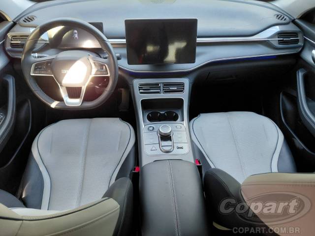 2025 BYD KING 